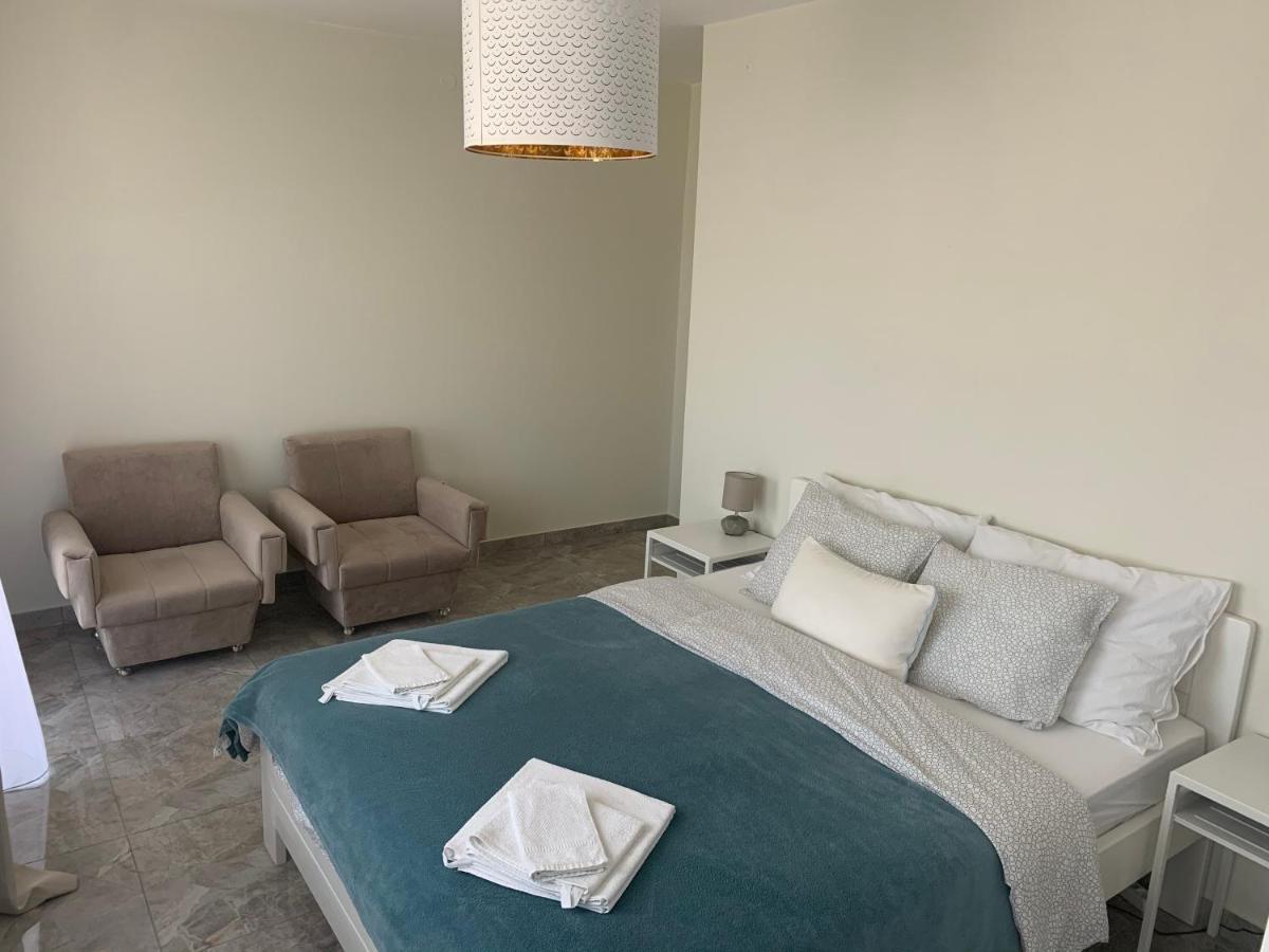 Lux House Olga Apartment Ruma Ngoại thất bức ảnh