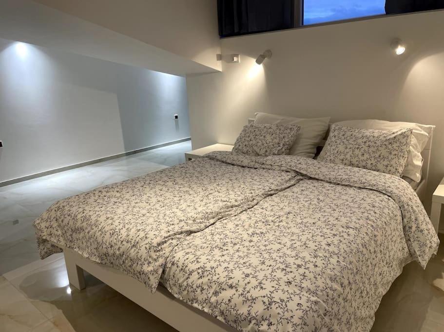 Lux House Olga Apartment Ruma Phòng bức ảnh