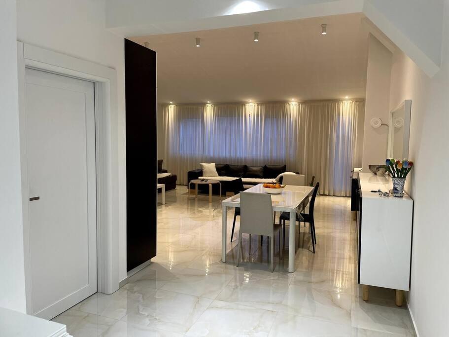 Lux House Olga Apartment Ruma Phòng bức ảnh